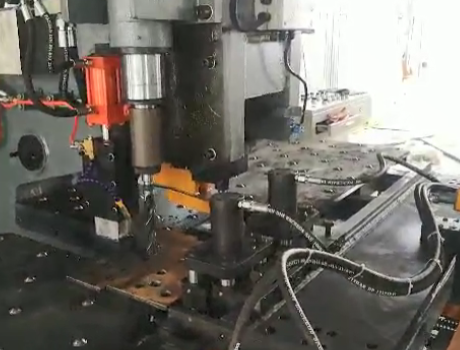 沖鉆復(fù)合機